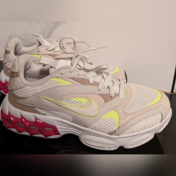 Nike Zoom Air Fire Summit White Total Orange Size 9 MSRP $110.00 - Picture 7 of 12